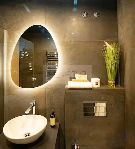 El Bosque Del Puerto By Silastur Gijón